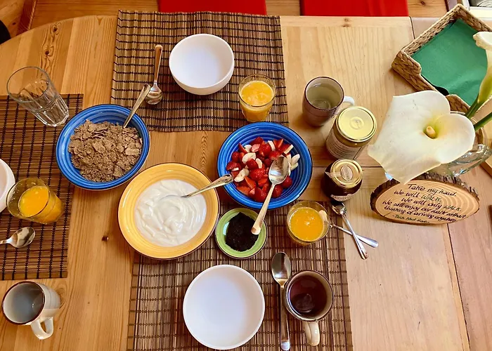 Хостел Daur The Middle Door - Exclusive For Pilgrims *